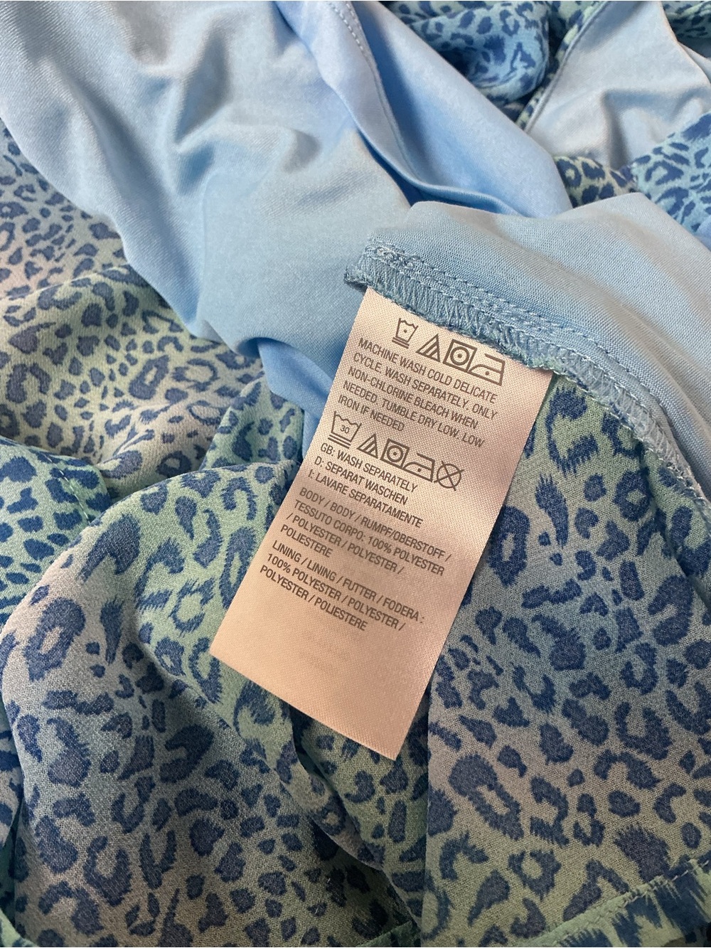 belle by Kim Gravel Women’s Animal Print Chiffon Ruffle Blouse Size 1X - Picture 4 of 4